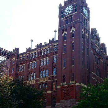 Budweiser Brewery Experience - Beer Tours Near Me - Saint Louis, Missouri