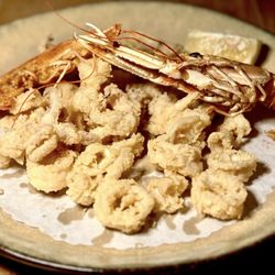 Derna - Fried calamari and prawns