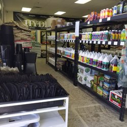 2 Green Thumbs Hydroponics & More