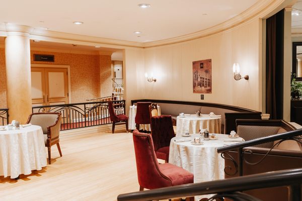 The Saint Paul Hotel by null