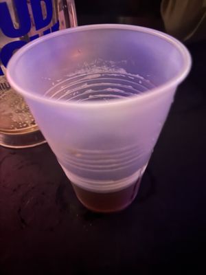 7B Horseshoe Bar aka Vazacs by null