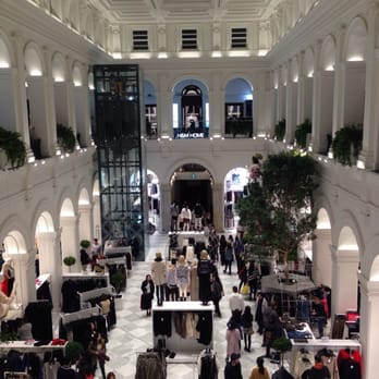 H&M - A busy and beautiful location! - Women's Clothing Near Me - Melbourne, VIC H&M - A busy and beautiful location! - Women's Clothing Near Me - Melbourne, VIC
