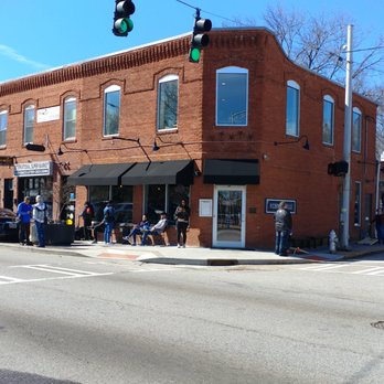 The Corner Grille - The Corner Grille in College Park, GA - Breakfast & Brunch Near Me - College Park, Georgia