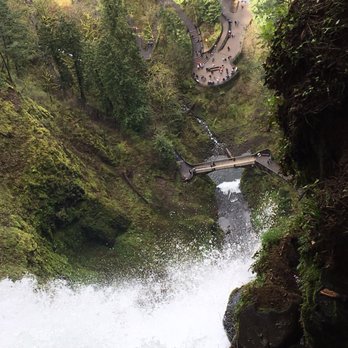 Multnomah Falls - Hiking Near Me - Bridal Veil, Oregon Multnomah Falls - Hiking Near Me - Bridal Veil, Oregon