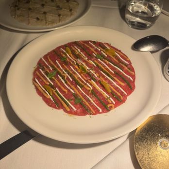 Bagatelle Miami River - Beef carpaccio - French Near Me - Miami, Florida Bagatelle Miami River - Beef carpaccio - French Near Me - Miami, Florida