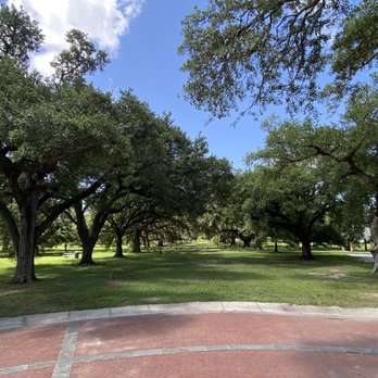 Audubon Park - View from Newman Bandstand. - Parks Near Me - New Orleans, Louisiana Audubon Park - View from Newman Bandstand. - Parks Near Me - New Orleans, Louisiana