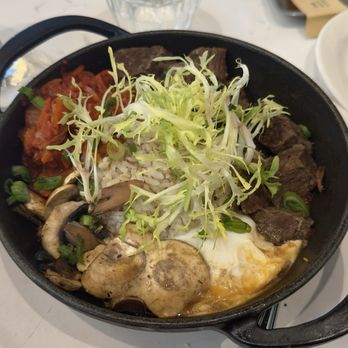 Sweet Maple  - Short Rib Pot - New American Near Me - Walnut Creek, California
