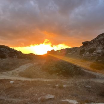 Rocky Peak Park - Hiking Near Me - Simi Valley, California Rocky Peak Park - Hiking Near Me - Simi Valley, California