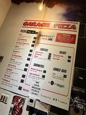 Garage Pizza by null