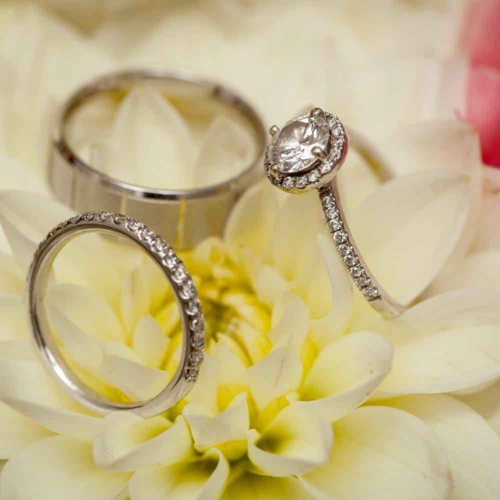 Red Cart Studios - Photo Booth Rentals Near Me Red Cart Studios - Photo Booth Rentals Near Me