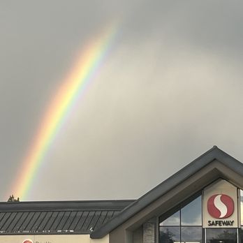 Safeway - Pot of gold in the bakery! - Grocery Near Me - Denver, Colorado Safeway - Pot of gold in the bakery! - Grocery Near Me - Denver, Colorado