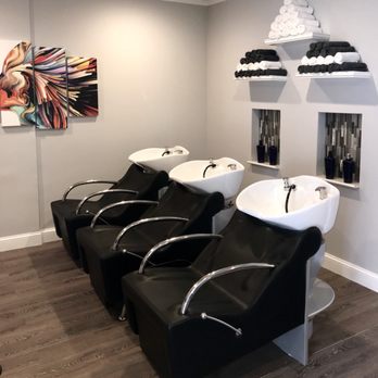 Di'Nostri Salon - Hair Salons Near Me - Staten Island, New York Di'Nostri Salon - Hair Salons Near Me - Staten Island, New York