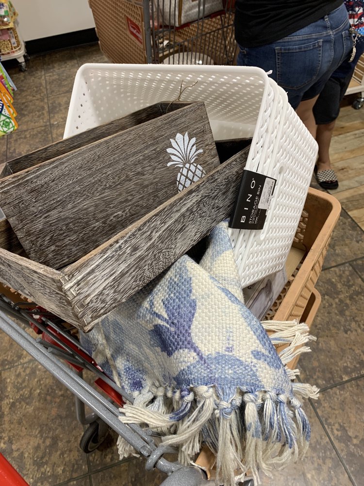 HOMEGOODS 15 Photos & 21 Reviews Department Stores 7775 W Bell Rd