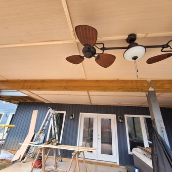 Hiatt's Home Improvements - Carpenters Near Me Hiatt's Home Improvements - Carpenters Near Me
