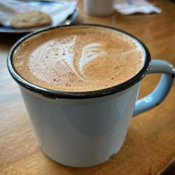 Doktor Luke's - Dirty chai latte