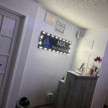 Mia Thai Massage - "Waiting" room. - Massage Near Me - Honolulu, Hawaii