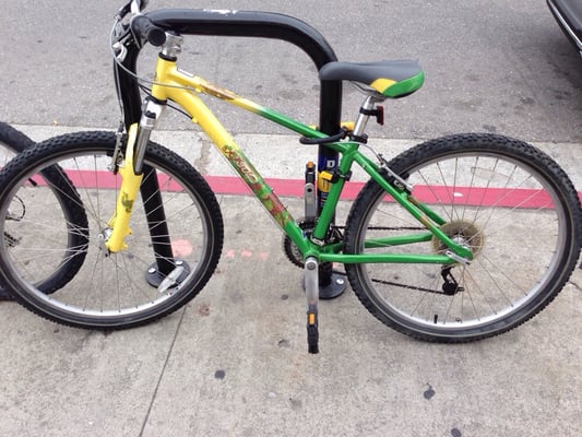 Beverly Hills Bike Shop by null