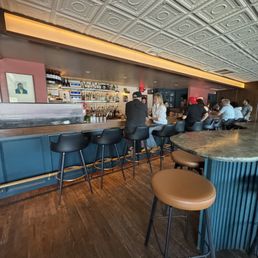 Bar Bar