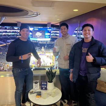 The Centurion Suite by American Express - Lounges Near Me - Los Angeles, California