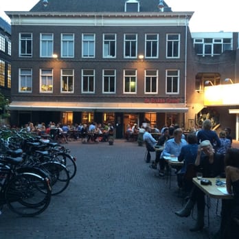 Café De Brakke Grond - 21:39 - Gastropubs Near Me - Amsterdam, New Hampshire