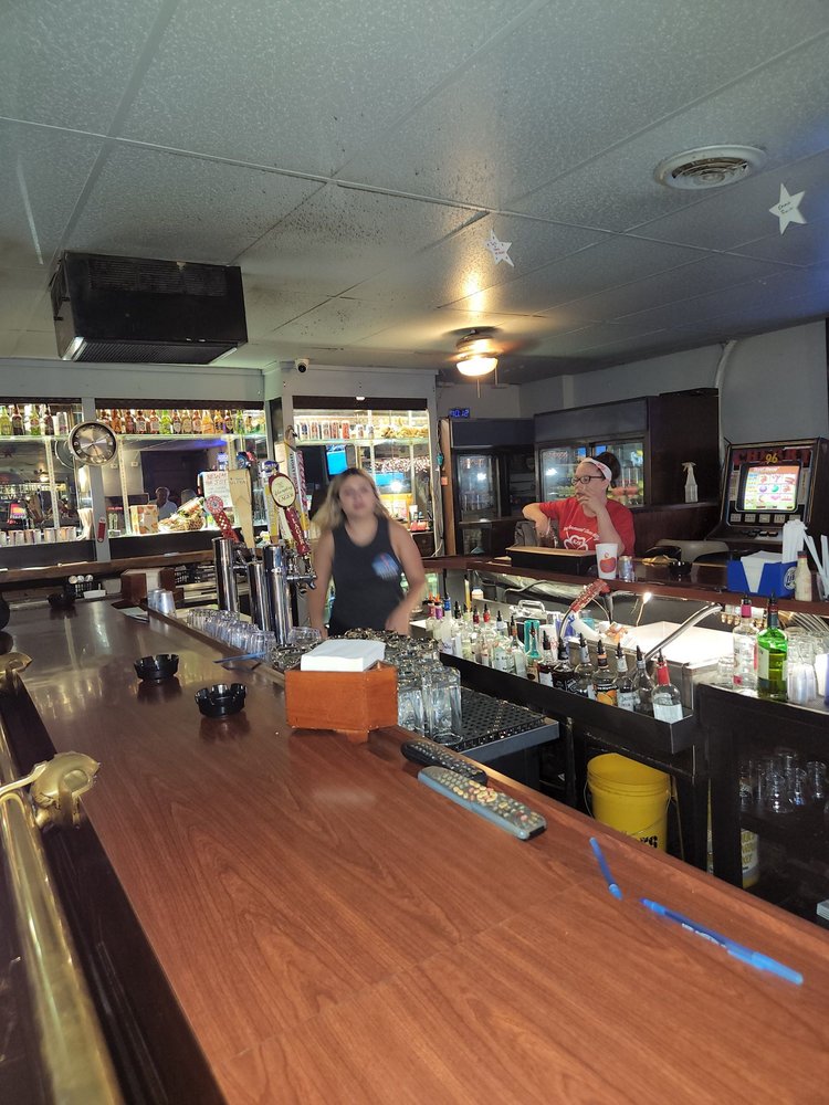 JAMES STREET TAVERN Updated October 2024 16 Reviews 1224 James St