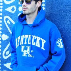 Three Layer Sportswear - Customized hoodies for schools and universities