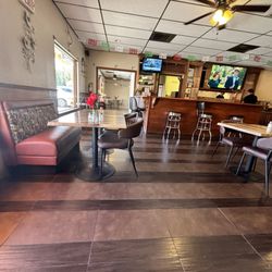 La Fe Mexican Grill - Picture of the inside. Note: this is half of the restaurant. I wasn't able to take a picture of the other half.