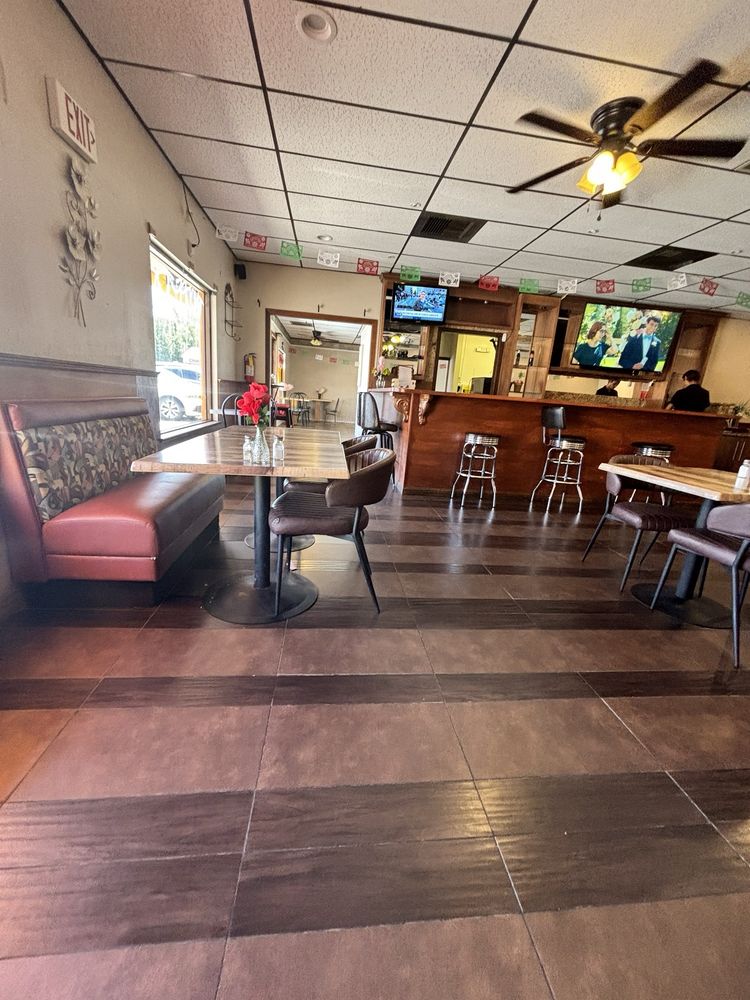 La Fe Mexican Grill