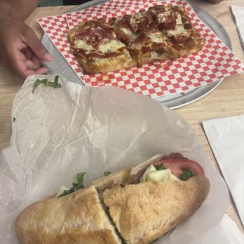 Cucina Baci - Italian panini & pizza - Wine Tasting Room Near Me - Atlanta, Georgia