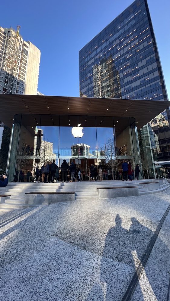 APPLE STORE VANCOUVER 48 Photos & 139 Reviews 701 West