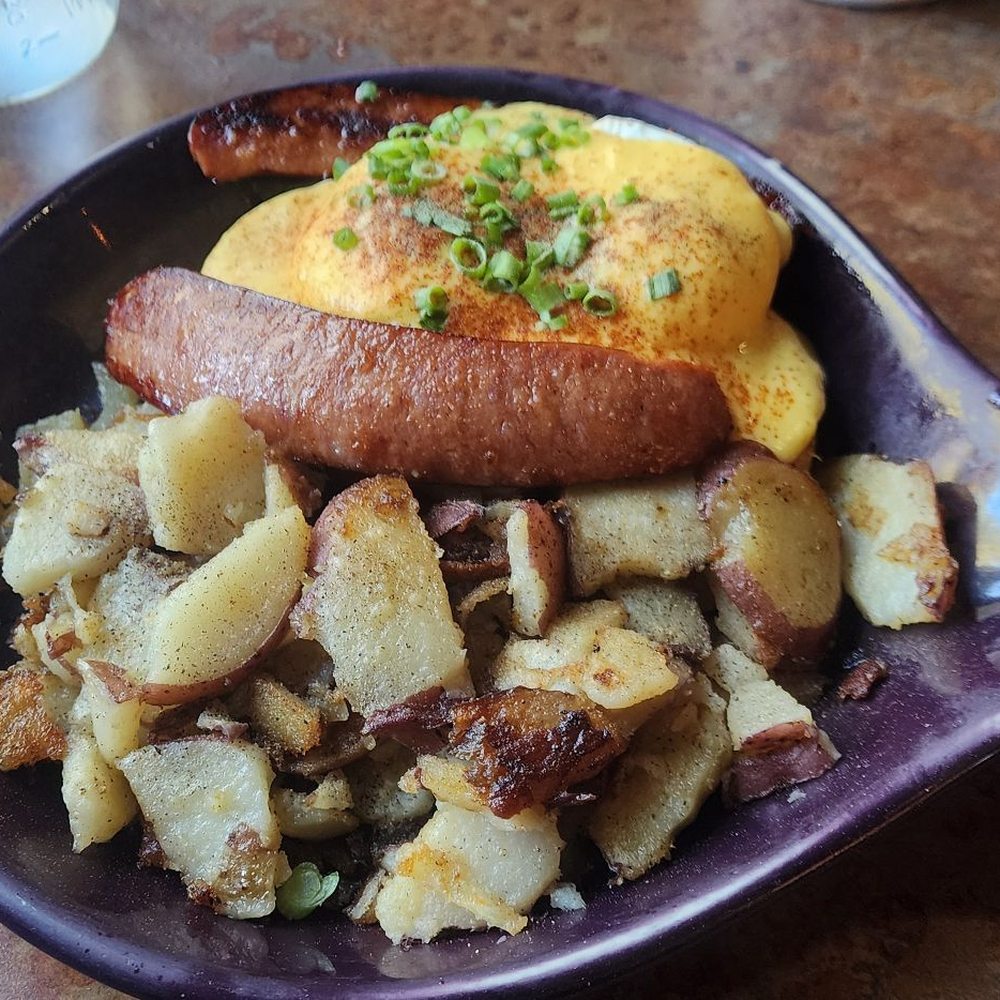 Huckleberry's - Cajun Benedict with red potatos - Breakfast & Brunch Near Me - Fairfield, California