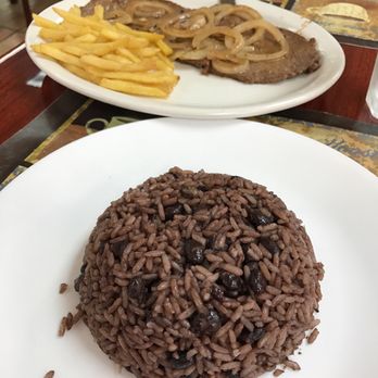 Tia Cacha Cafe - Amazing - Cuban Near Me - Miami, Florida