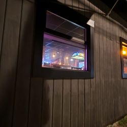 Evelyn's Tavern
