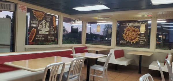 Wienerschnitzel by null