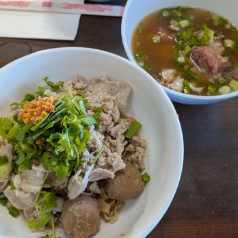 Phnom Penh Noodle Shack - Cambodian Near Me - Long Beach, California Phnom Penh Noodle Shack - Cambodian Near Me - Long Beach, California