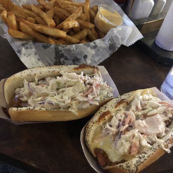 D's Six Pax & Dogz - Hot Dogs cheese fries - Pubs Near Me - Pittsburgh, Pennsylvania