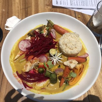 Outpost - Veggie sweet curry with grilled chicken! - Mexican Near Me - Cabo San Lucas, BCS Outpost - Veggie sweet curry with grilled chicken! - Mexican Near Me - Cabo San Lucas, BCS