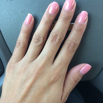 Heights Nail Spa - Essie 24 shellac on natural nails - Nail Salons Near Me - Houston, Texas