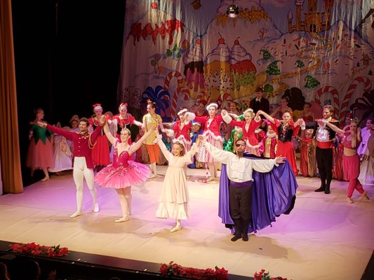 Camden Opera House by null