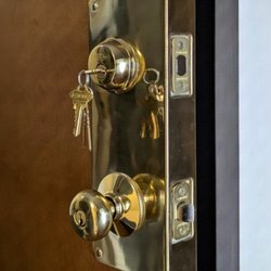 MassBay Lock & Key - Deadbolt lock Change and existing Doorknob Rekey for our client in Chestnut Hill, MA