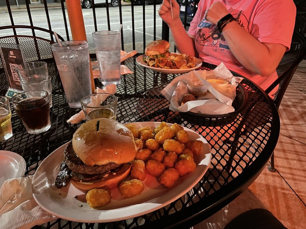 BUCKEYE BEER ENGINE Updated October 2024 318 Photos & 541 Reviews