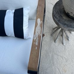 Rooms To Go - Richmond - Patio chair peeling