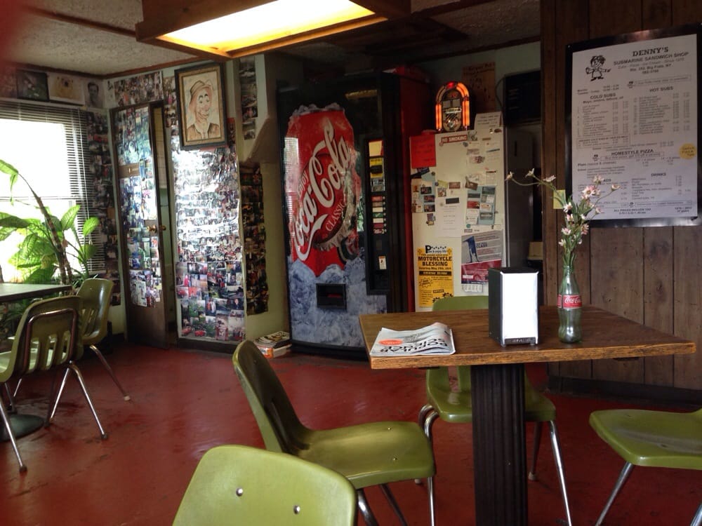 Denny's Submarine Sandwich Shop Logo