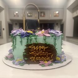 Ollie's Reposteria - MOST BEAUTIFUL AND DELICIOUS BIRTHDAY CAKE EVER! Pictures do not do justice to how gorgeous this crystal cake was!