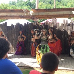 Ren in the Glen - Belly dancers