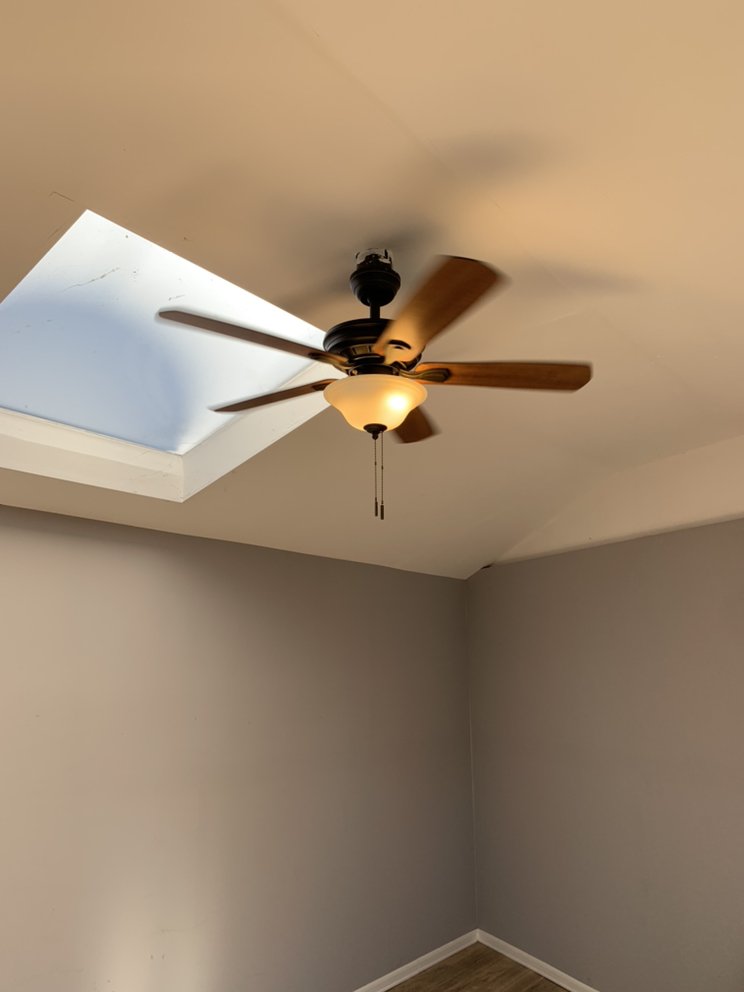 Slide of Bullz Eye Electrical