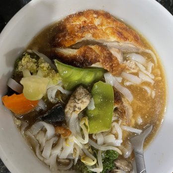 Lemongrass Thai Kitchen - Thai Near Me - Oviedo, Florida