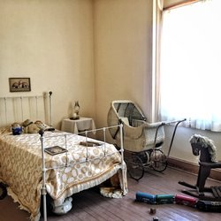 Child's bedroom in the Stable Master's Apartment