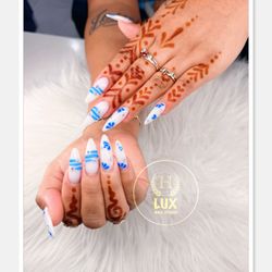 Lux Nail Studio