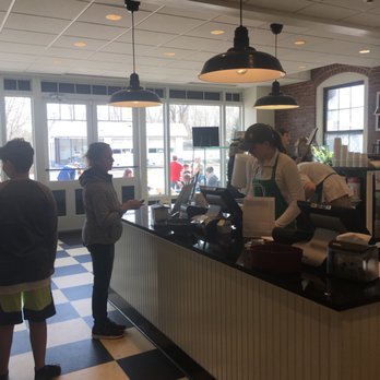 Arethusa Farm Dairy - Ice Cream & Frozen Yogurt Near Me - Bantam, Connecticut Arethusa Farm Dairy - Ice Cream & Frozen Yogurt Near Me - Bantam, Connecticut